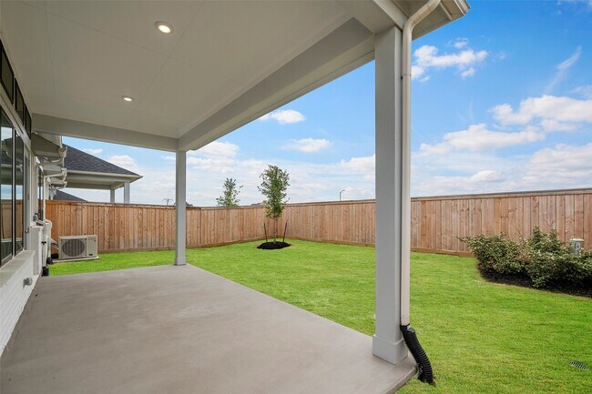 Building Photo - 21747 Zebra Swallowtail Dr