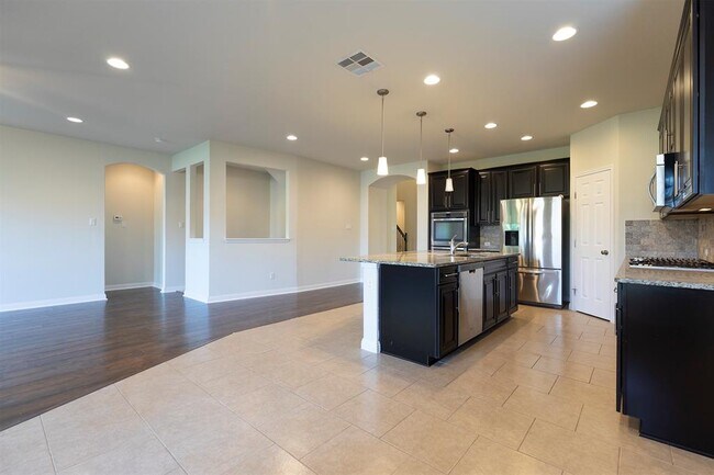 Building Photo - 3504 De Torres Cir