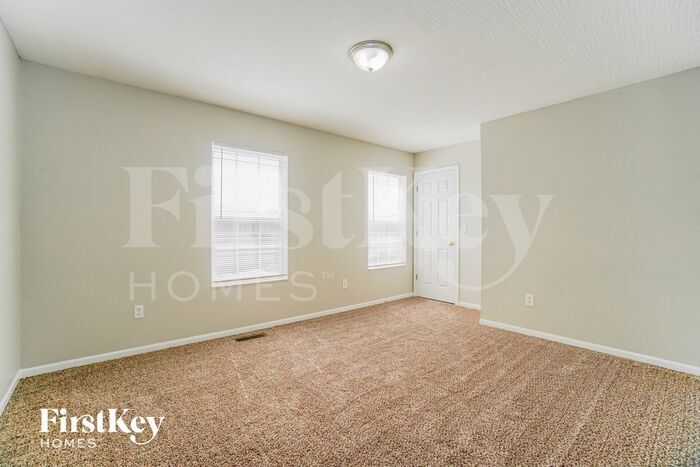 Building Photo - 2895 Gablewood Dr