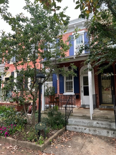 Primary Photo - 1805 Lovering Ave