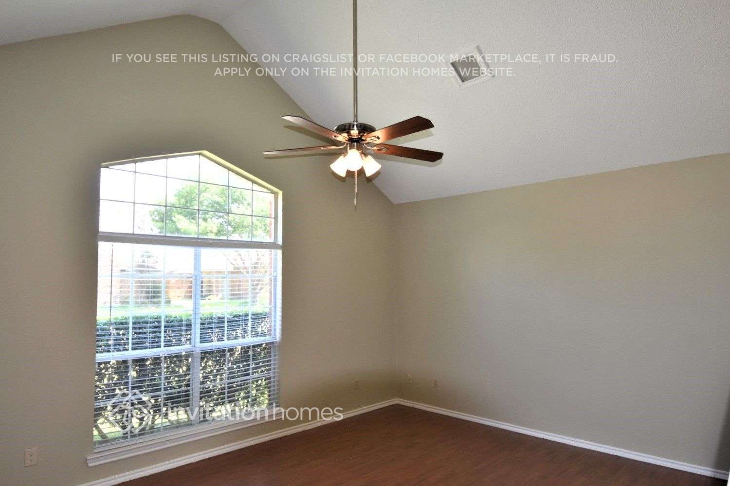 Building Photo - 2018 Falcon Ridge Dr