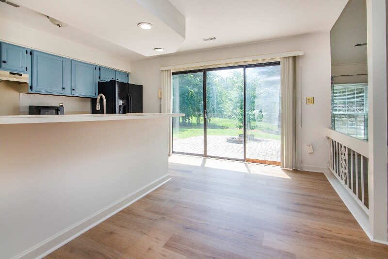 Building Photo - 8507 Kirehenbaum
