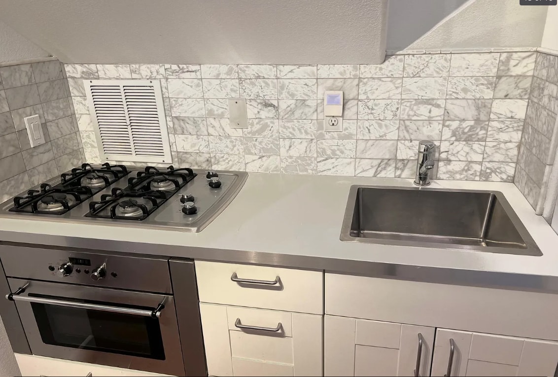 Building Photo - 1322 2nd St