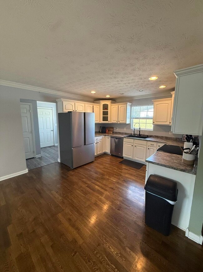 Building Photo - 426 Bryants Way