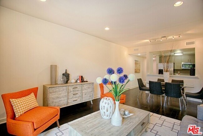 Building Photo - 436 Virgil Ave