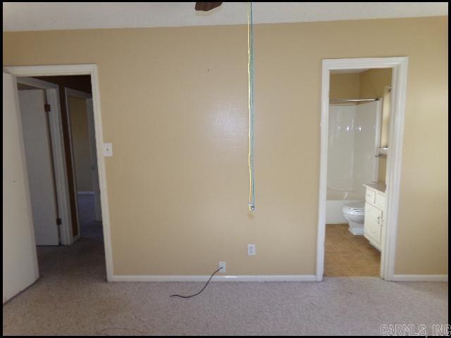 Building Photo - 26 Rio Grande Forest Dr