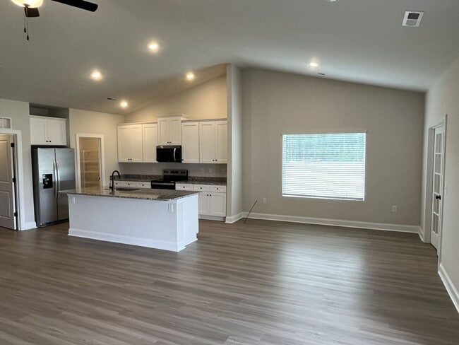 Building Photo - Brand New 3 Bedroom Ranch in East Charlotte