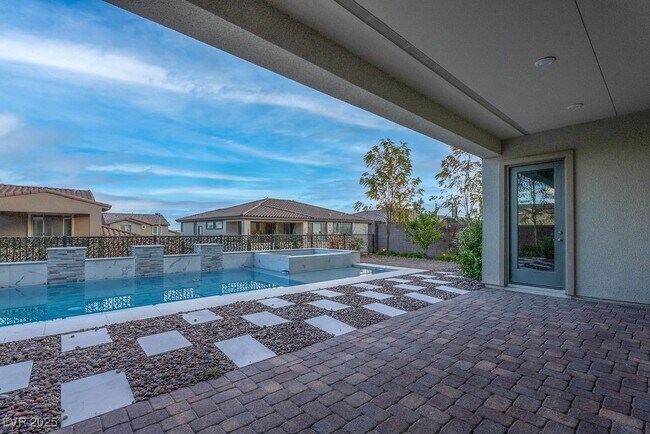 Building Photo - 230 Carmel Sky St