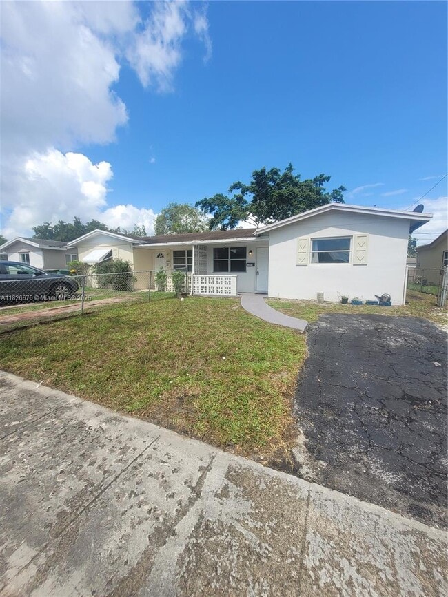 Building Photo - 1235 NW 58th Ave