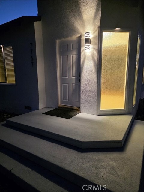 Building Photo - 7767 Independence Ave