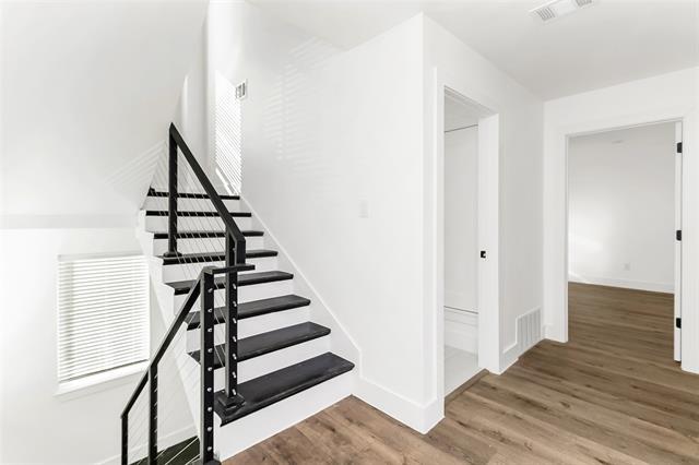 Building Photo - 1101 Poindexter St