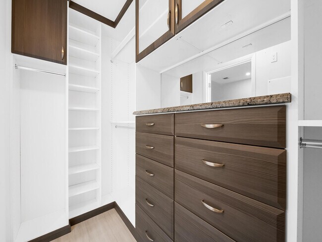 Building Photo - 701 N Fort Lauderdale Beach Blvd