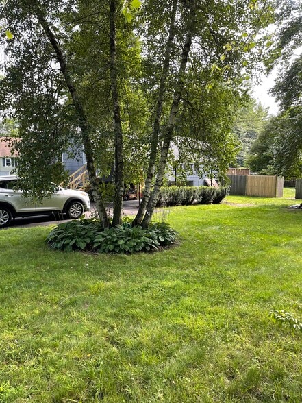 Building Photo - 14 Jo Ellen Dr