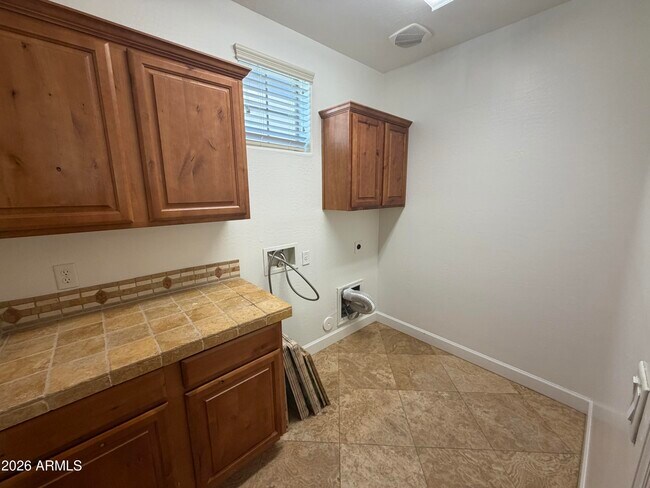 Building Photo - 3388 E Jasper Dr