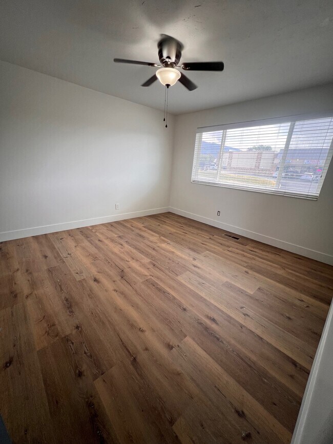 Building Photo - 657 Gold Hunter LLC