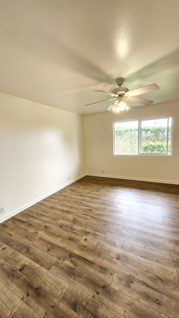 Building Photo - Rental Available in Beautiful Waimea