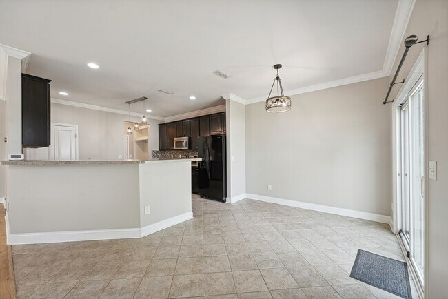 Building Photo - 4109 White Kestrel Dr