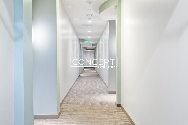 Building Photo - 9A Miner St. Unit 407