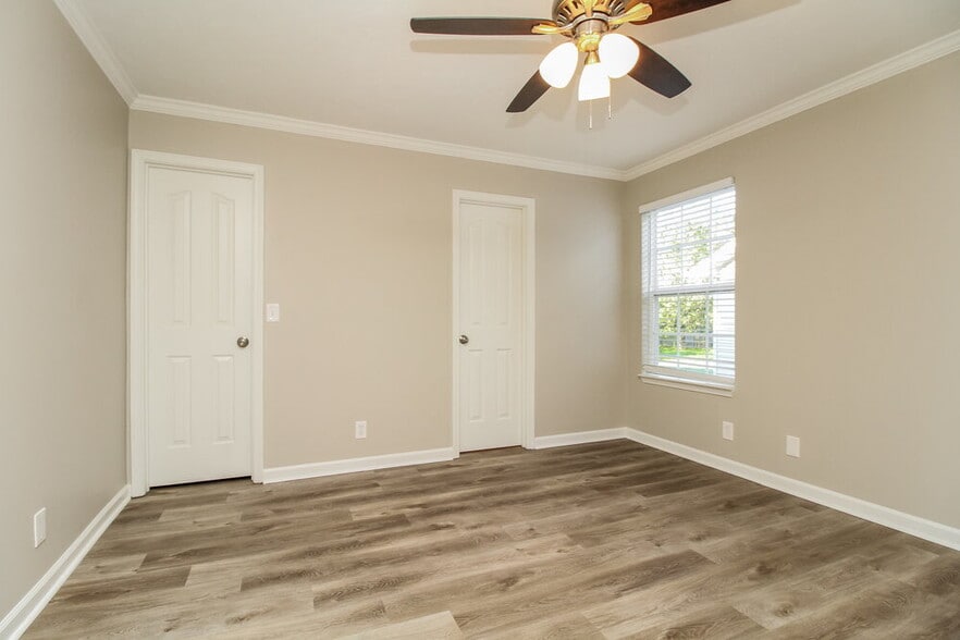 Building Photo - 2644 Dakota Way