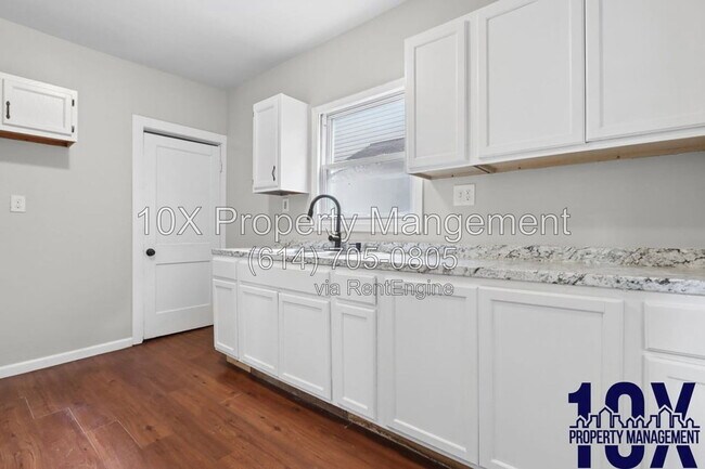 Building Photo - 651 Southwood Ave