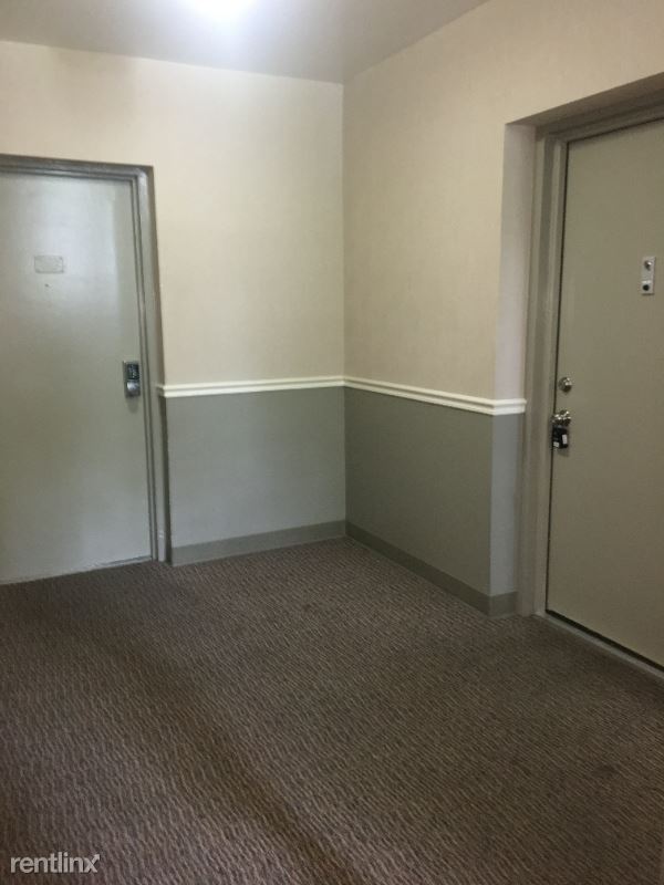 Building Photo - 1 br, 1 bath Condo - 10626 Weymouth St