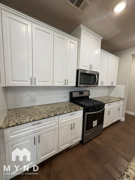 Building Photo - 4584 Titus Cir