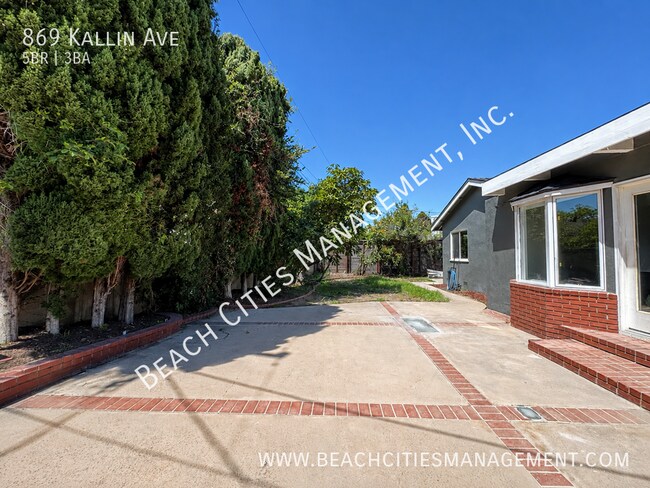 Building Photo - 869 E Kallin Way