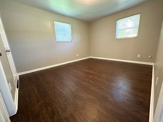 Building Photo - 6724 Zircon Dr