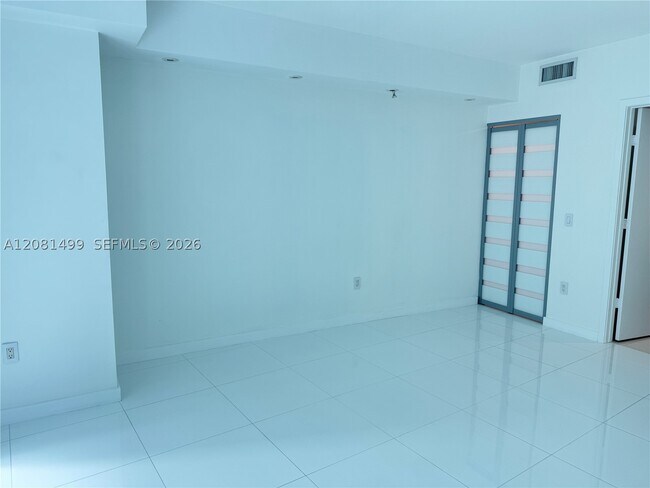 Building Photo - 1100 S Miami Ave