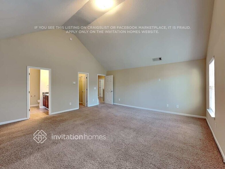 Building Photo - 3502 Rosebud Park Dr