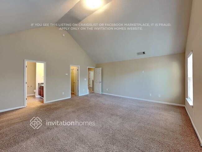 Building Photo - 3502 Rosebud Park Dr