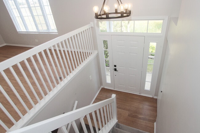 Building Photo - 2352 Dawson Ln