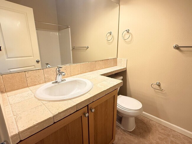 Building Photo - 1050 SW 170th Ave