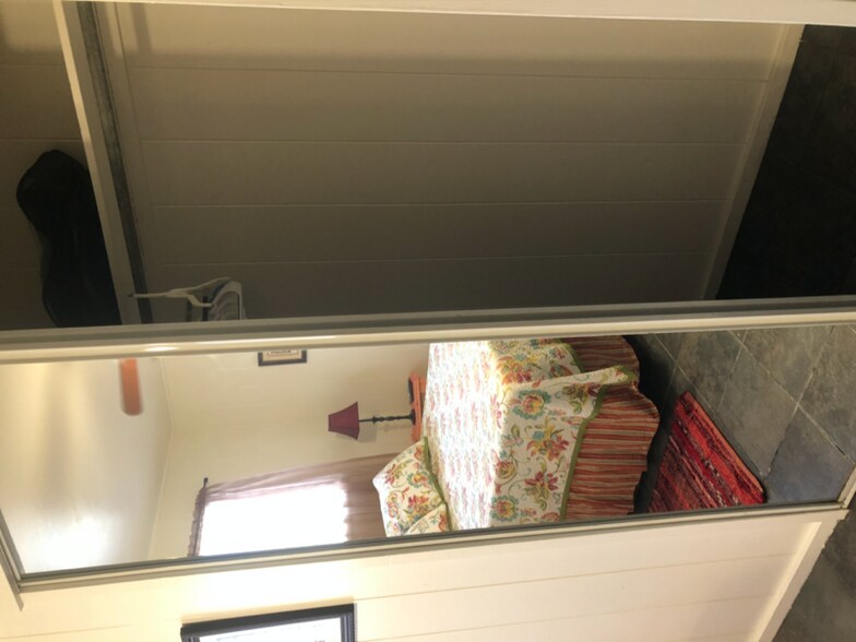 Building Photo - 1125A 2nd Ave