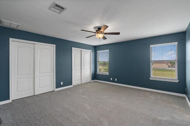 Building Photo - 410 Tower Dr