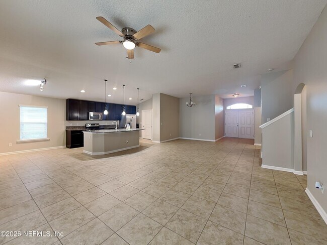 Building Photo - 141 Terracina Dr