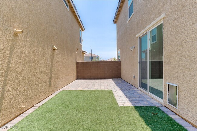 Building Photo - 1118 E Dorrell Ln