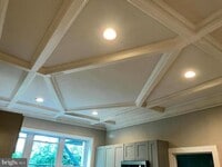 Building Photo - 4933 Chestnut St