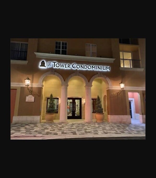 Building Photo - 651 Okeechobee Blvd