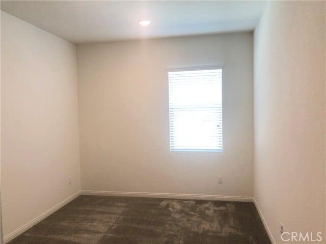 Building Photo - 2735 E Howlett Ln