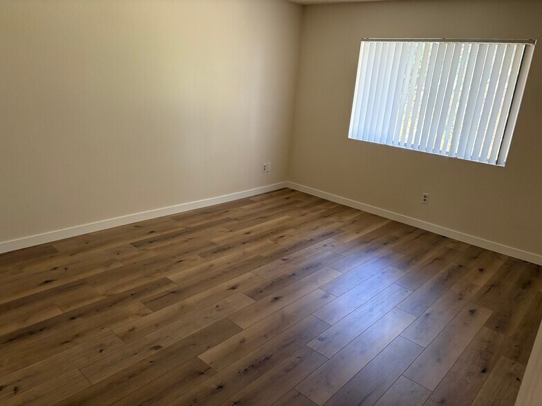 Building Photo - 2188 Via Robles