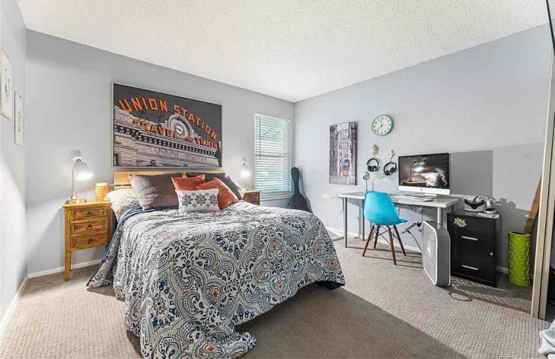 Building Photo - 4262 S Laredo Way