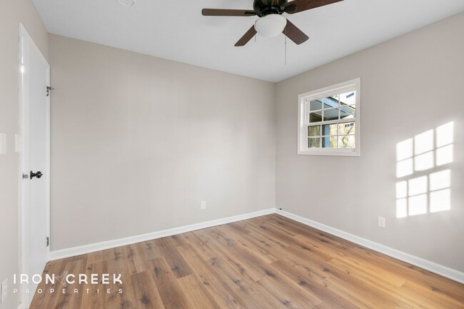 Building Photo - Charming Three-Bedroom in Haw Creek