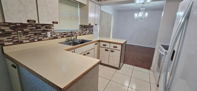 Building Photo - 3341 NW 44th Ct