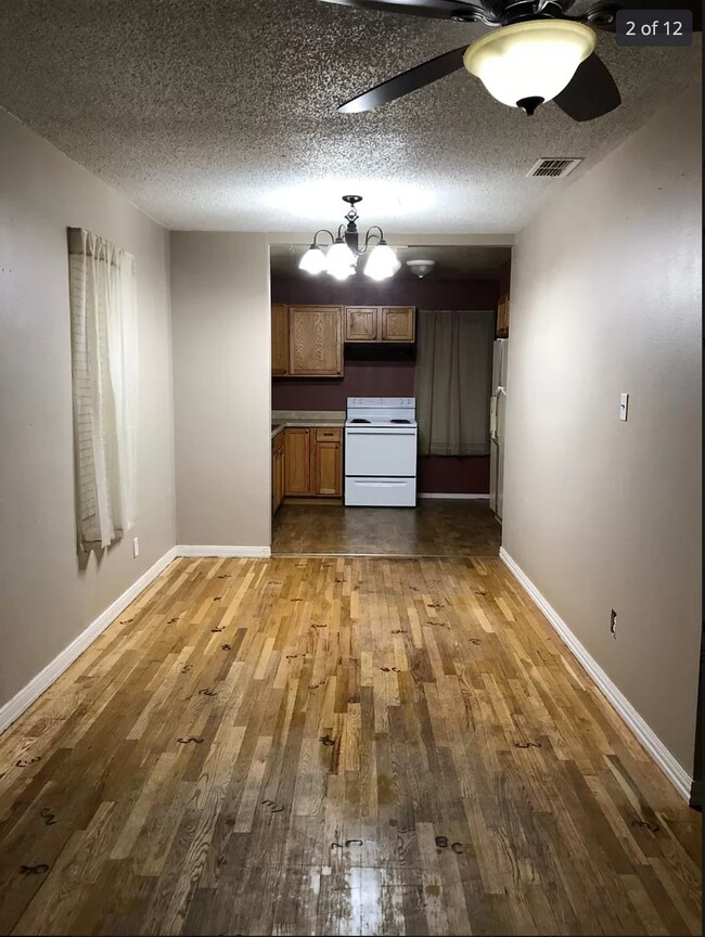 Building Photo - 109 State Ave