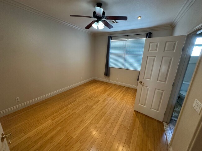 Building Photo - 3854 Broadmead St