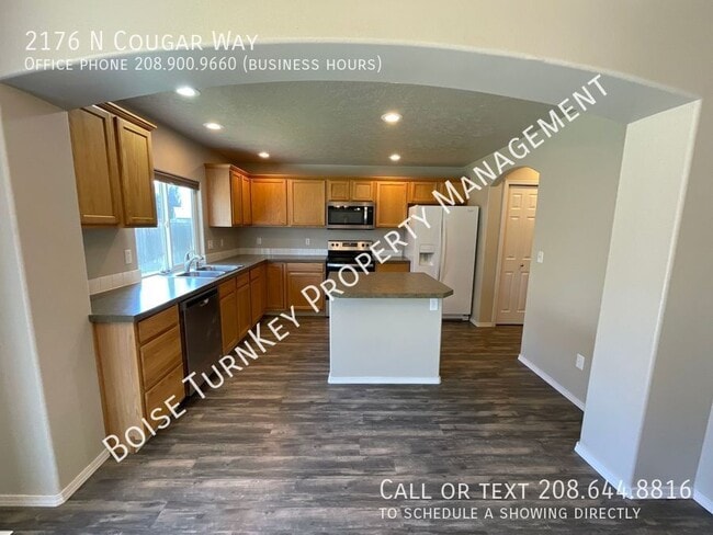 Building Photo - 2176 N Cougar Way