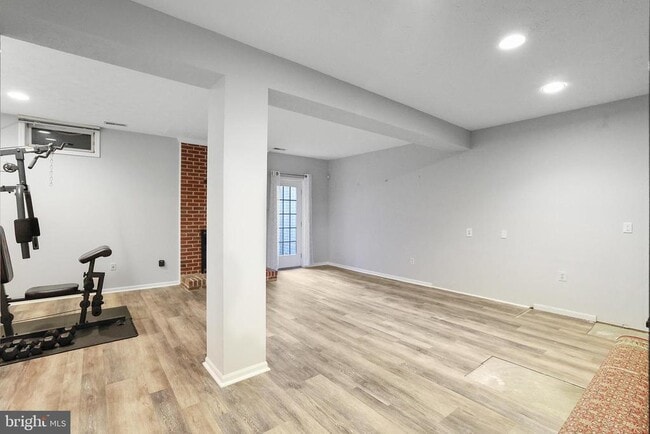 Building Photo - 5040 Southern Star Terrace