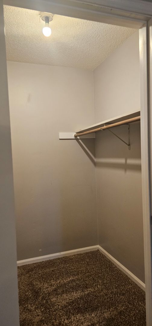 Building Photo - A - Ridgewood