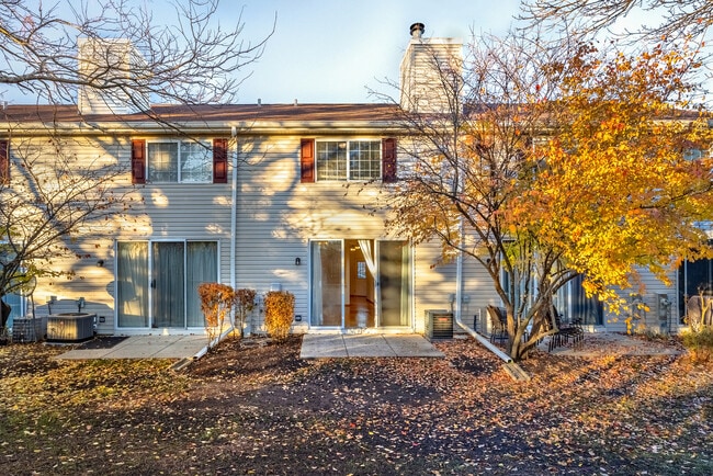 Building Photo - 100 Harvest Gate Rd